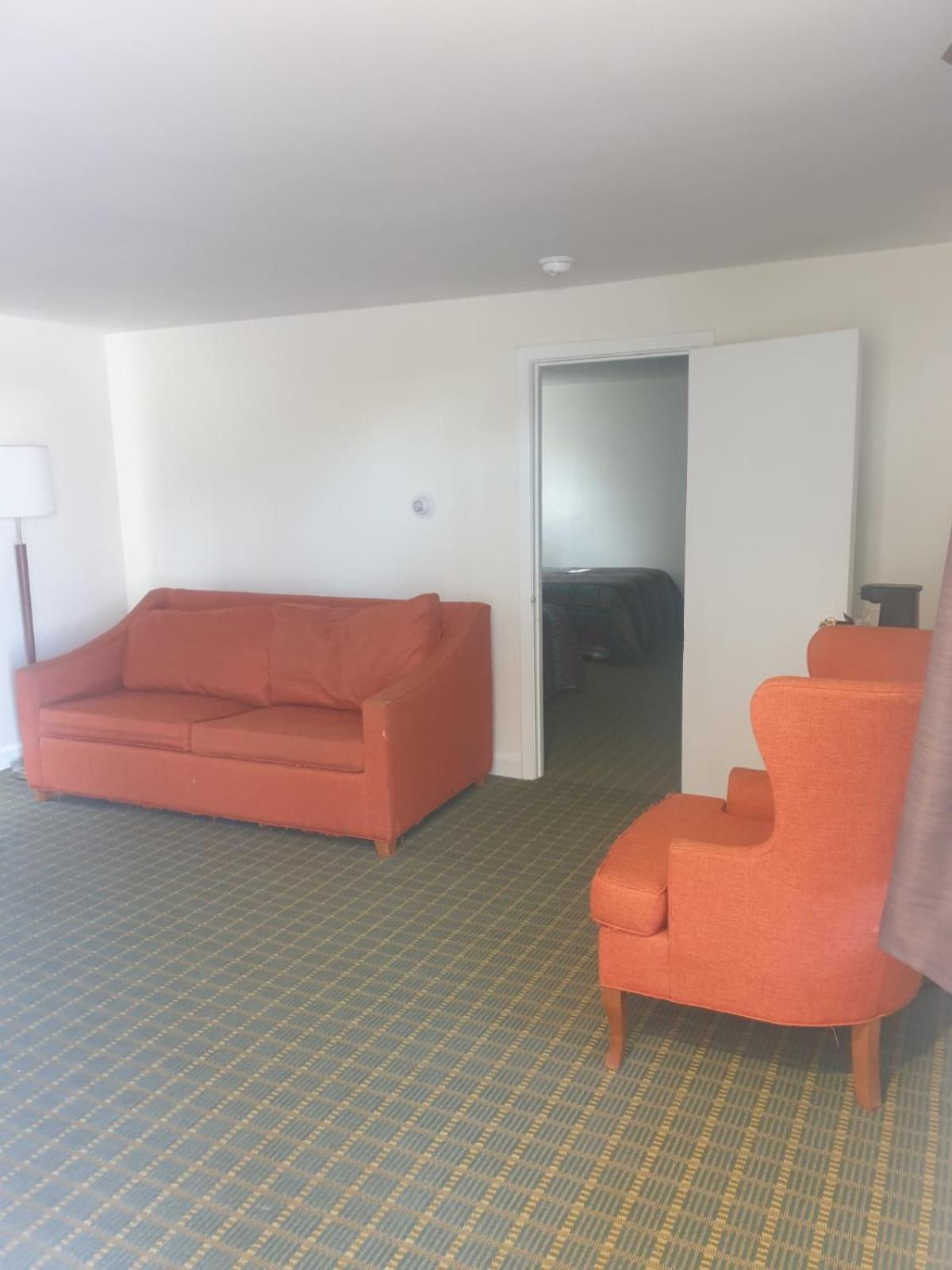 Town & Country Inn Seekonk Exteriör bild